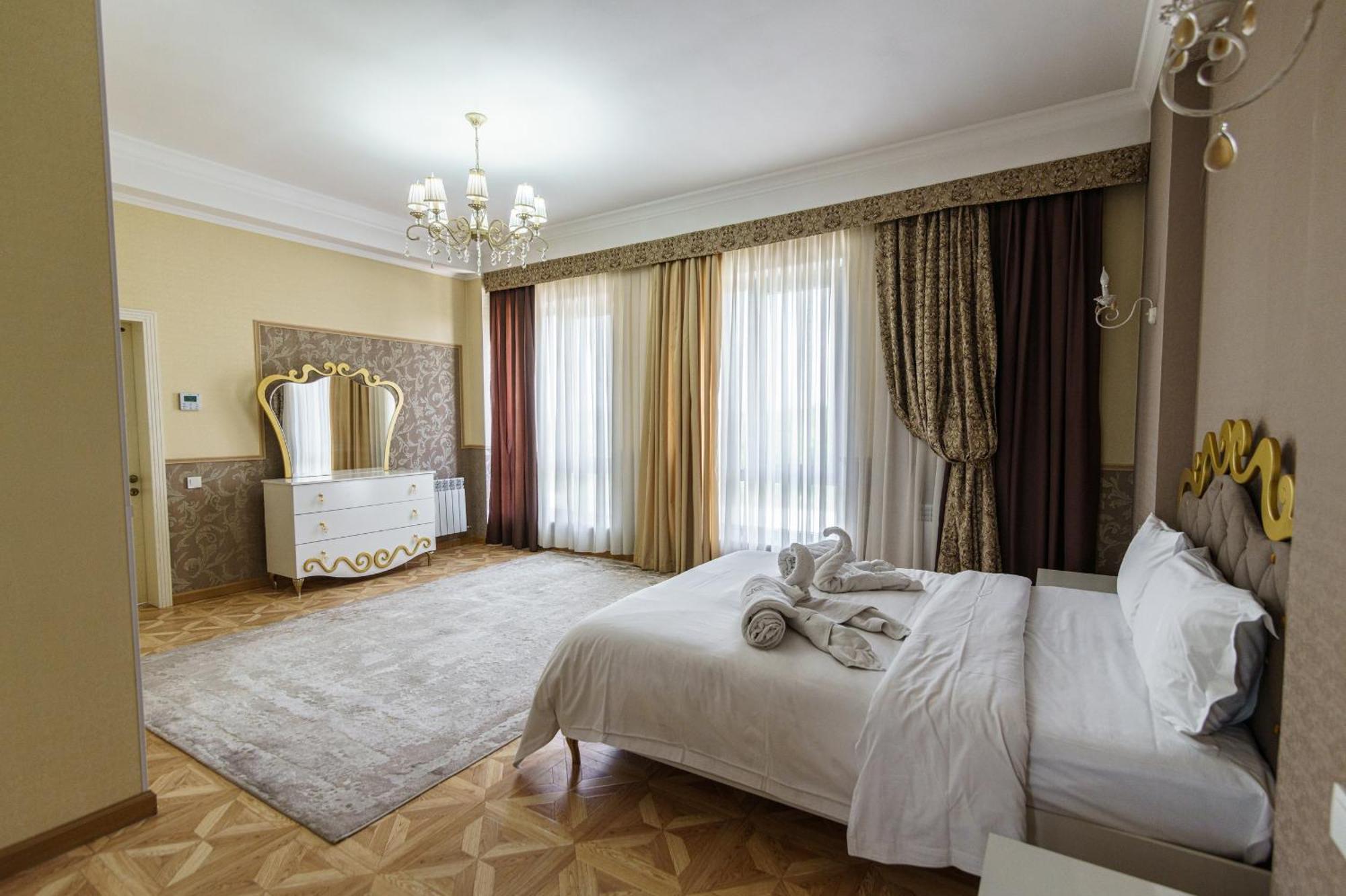Park Hotel Al Bustan 쉼켄트 외부 사진