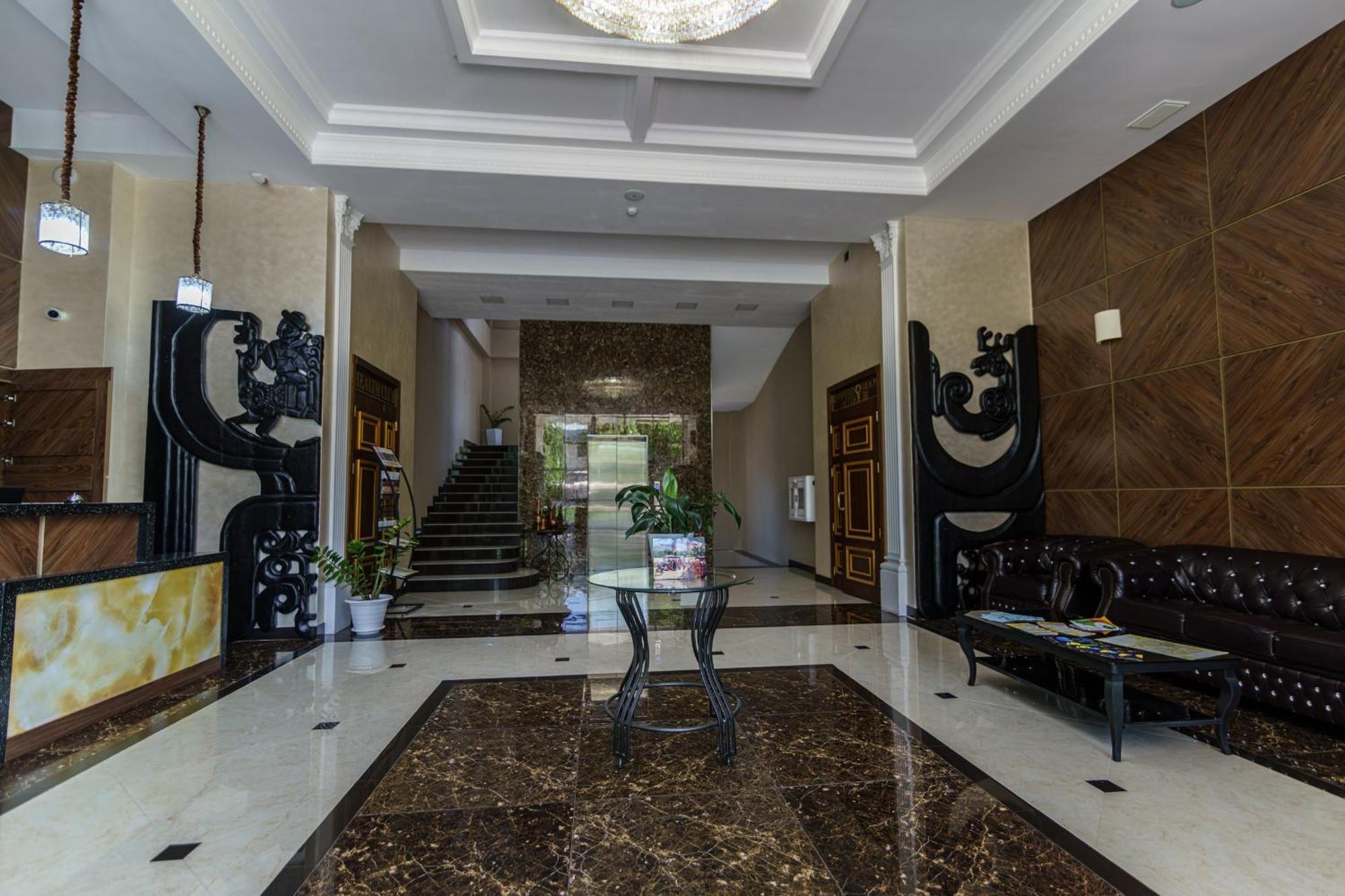 Park Hotel Al Bustan 쉼켄트 외부 사진