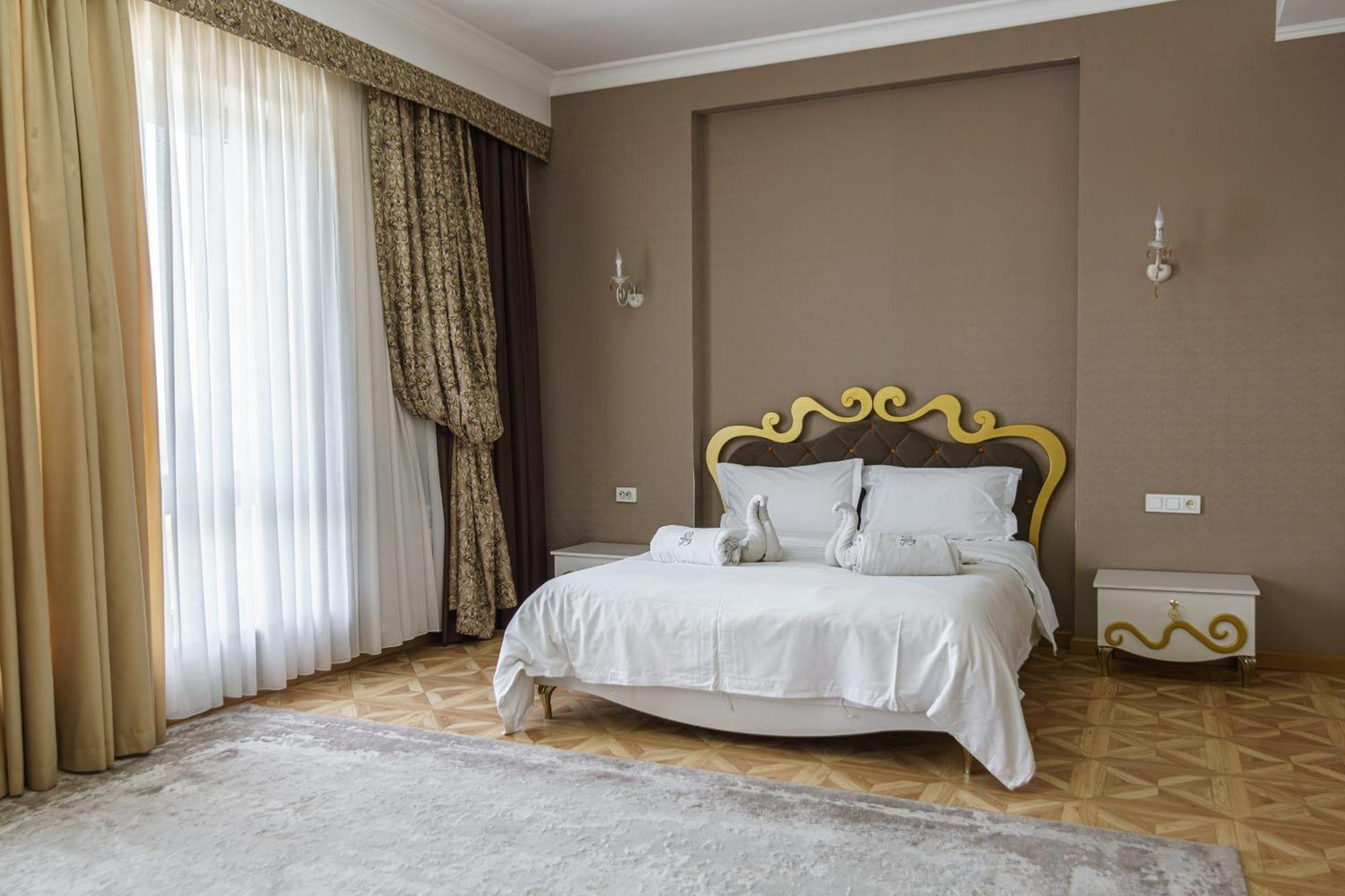 Park Hotel Al Bustan 쉼켄트 외부 사진